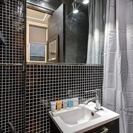 公寓 668 Sarah - Superb In *