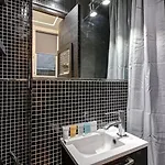 668 Sarah - Superb In Apartamento Paris